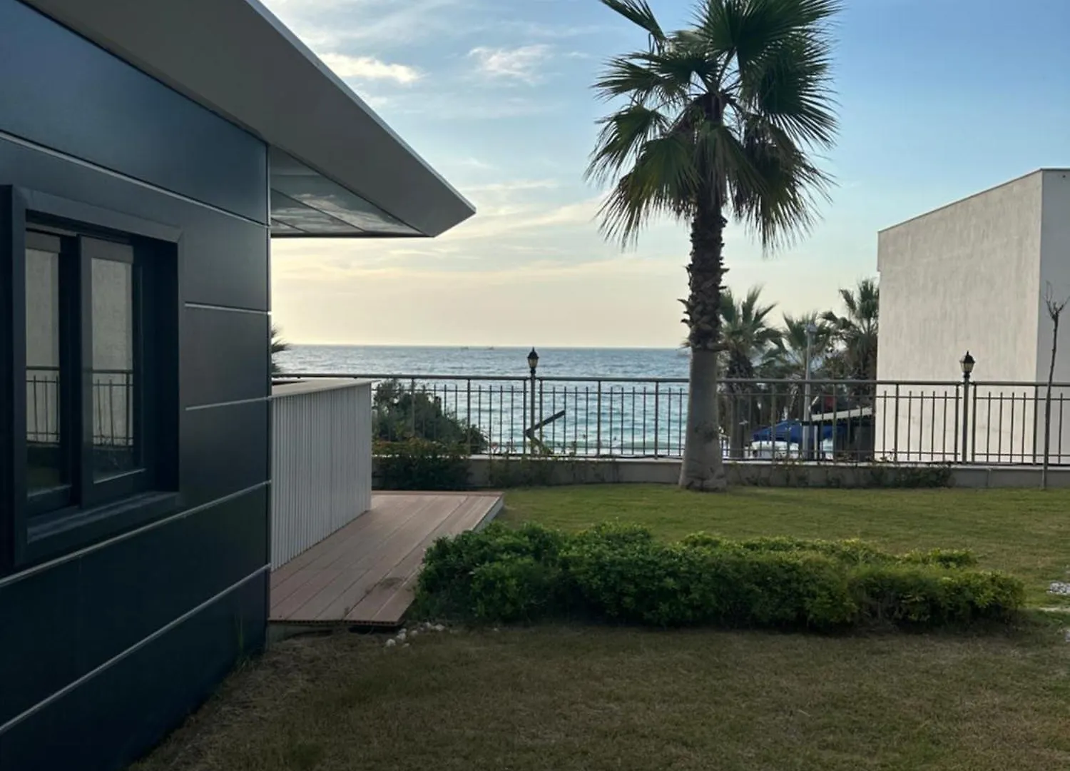 Luxury Suite Seasight Kusadasi 0*,